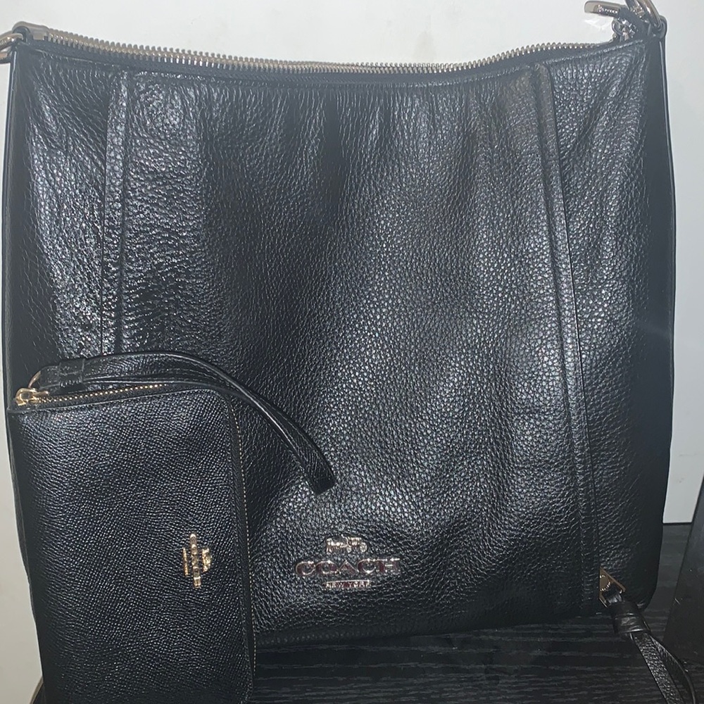 Coach purse and wallet